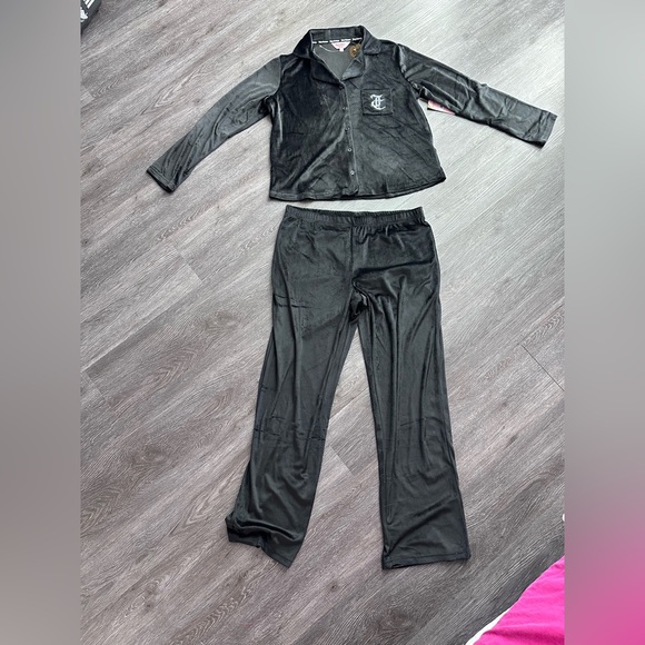 Juicy Couture Sleepwear Velour Rhinestone Pajama Set Top Pant black size medium - Picture 2 of 12